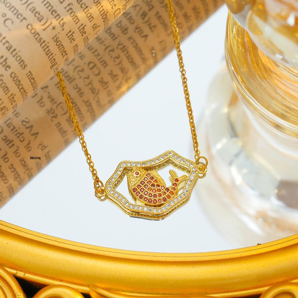 Titanium Steel Non-fading Necklace - European & American Style, Light Luxury, Versatile Korean Fashion, Perfect for Women and Girlfriend Gifts.