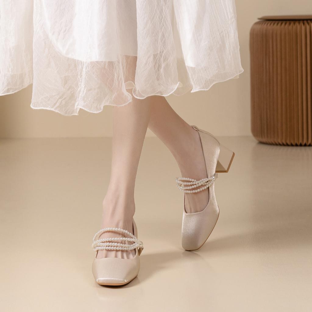 Square head thick heel satin middle heel Mary Jane high heels temperament bridesmaid shoes 2025 summer and autumn new versatile women's shoes