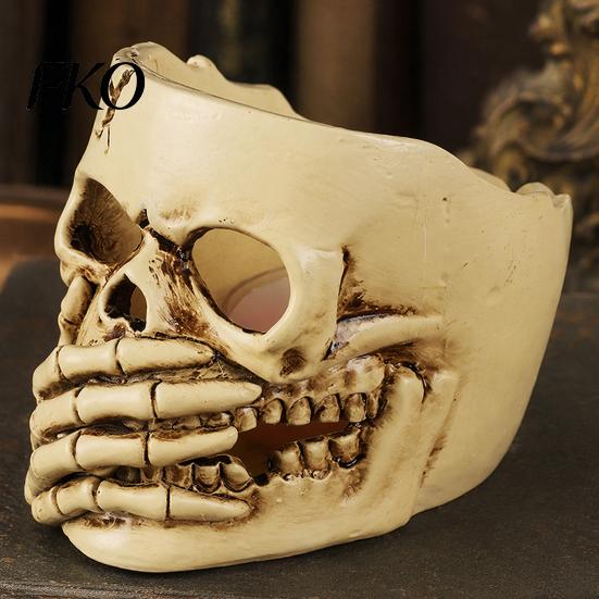Halloween Party Supplies Skull Candle Holder Decor, Resin Gothic Table Ornament, Spooky Shelf Realistic Ornaments Decor for Home, Trick or Treat