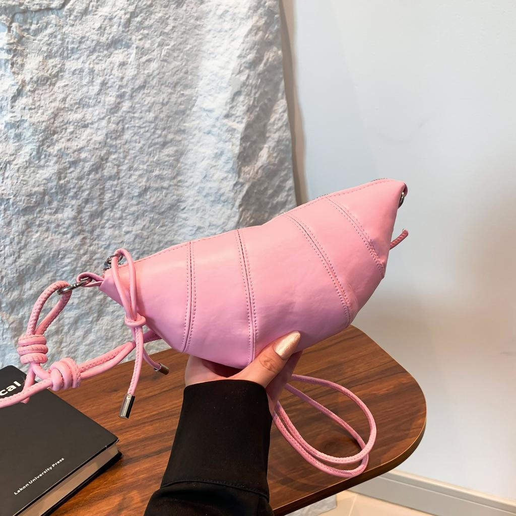 Shoulder Bag for Women Lightweight PU Croissant Shape Quilted details Knotted shoulder strap Large Capacity Zipper for Daily Use