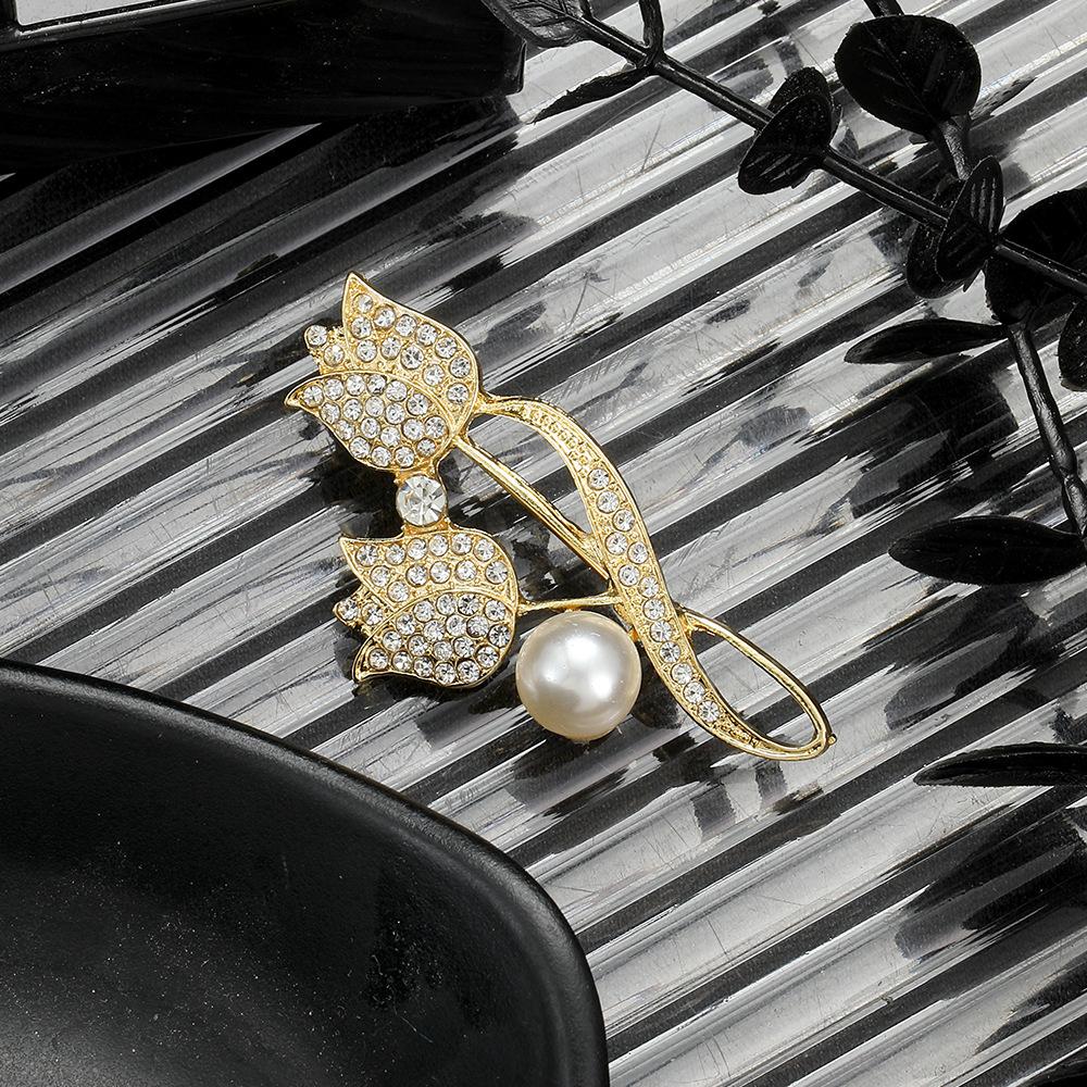 Diamond Temperament Tulip Pearl Brooch, Light Luxury High-End Coat Corsage Suit Pin Women
