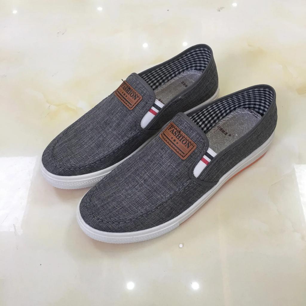 Men Casual Shoes Slip on Canvas Loafers Comfortable Walking Flats for Man Dude Non Slip Soft Moccasins Sneakers Summer Hombre