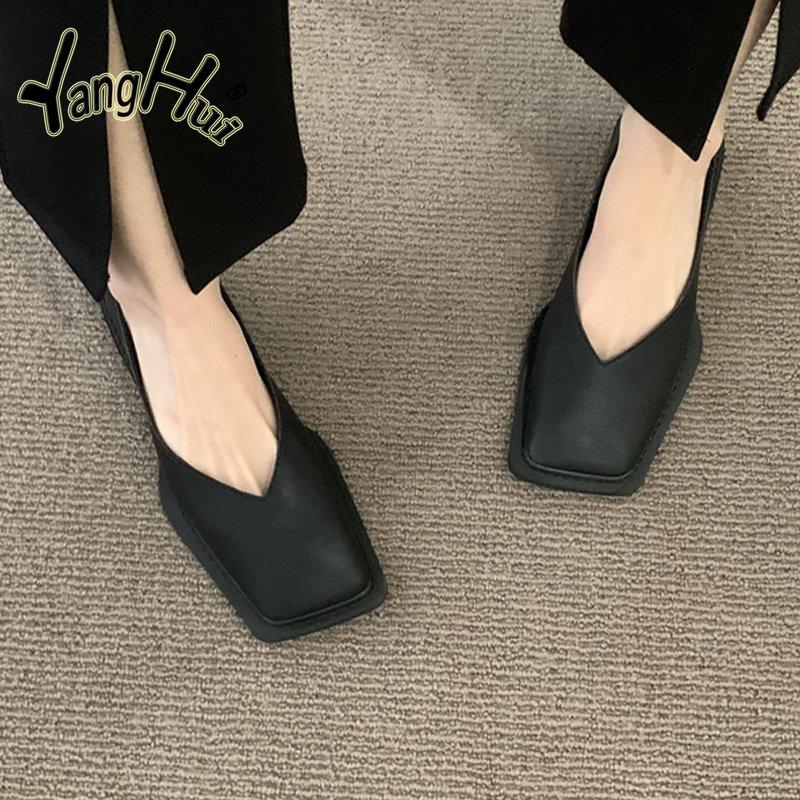 Женские лаконичные туфли на плоской подошве Mary Janes из искусственной кожи с квадратным — фото 4