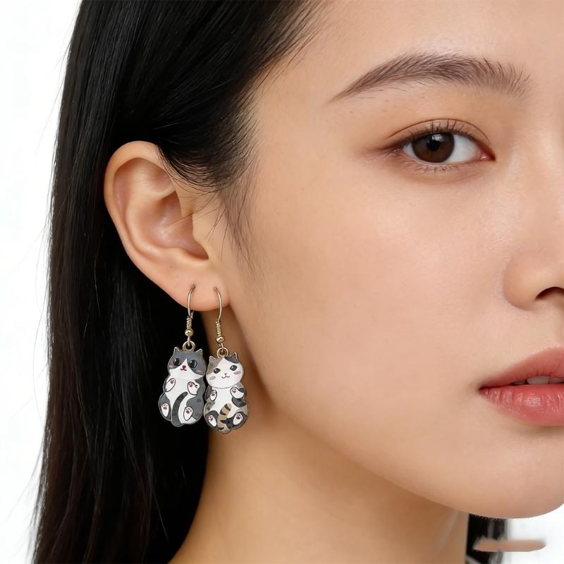 Unique Cats Pendant Earrings Fashion Earrings Ear Jewelry Alloy Texture Suitable for Casual and Formal Occasions