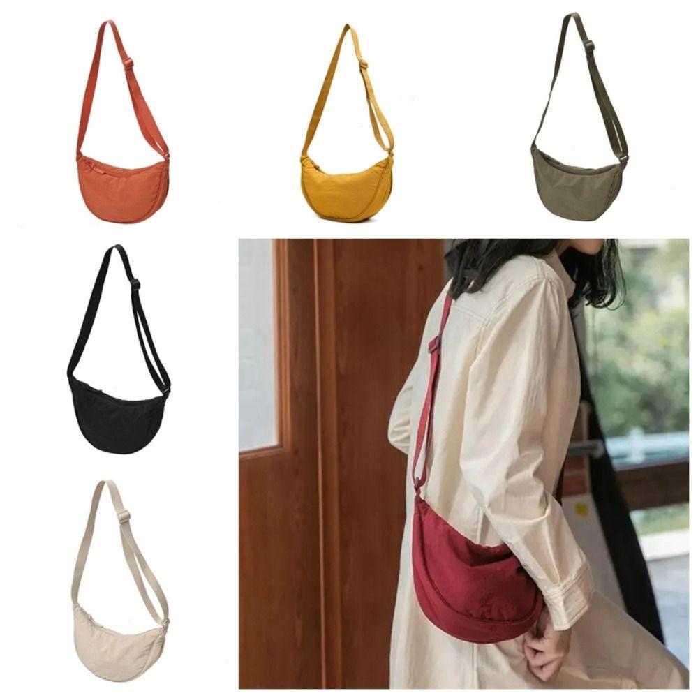 Large Capacity Nylon Hobos Bag Solid Color Vintage Style Shoulder Bag Simple Design Cotton Filled Crossbody Bag Daily Use