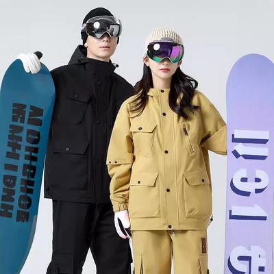 Jacket Men's and Women's Autumn and Winter Couples Three-in-one Hooded Windproof Waterproof Warm Fashion Jacket