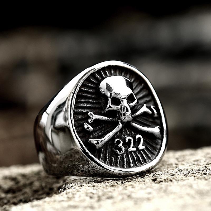 Vintage Gothic Skull Rings for Men Women Punk Hip Hop Party Skull Stainless Steel Ring Fashion Jewelry Gift Wholesale Size 7-13