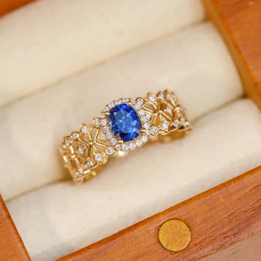 

Vintage Hollow Fashion Ruby Corundum Stackable Retro Blue Spinel Ring for Women Unique Minimalist Elegant adjustable