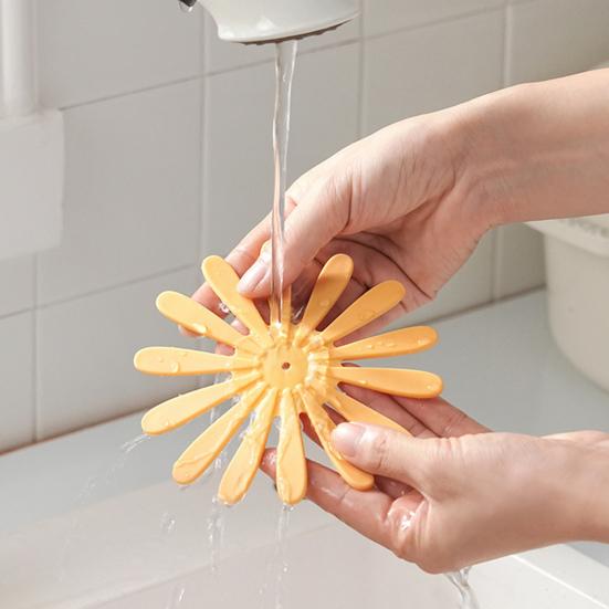 1 Set Flower Coaster Heat-Resistant Floral Theme Trivet Anti-scald Kitchen Countertop Pot Pan Coffee Tea Cup Holder Dining Table Decoration