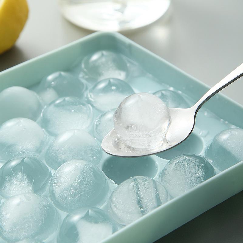 Round Ice Hockey Mold Tray - Plastic Ice Cube Maker Box