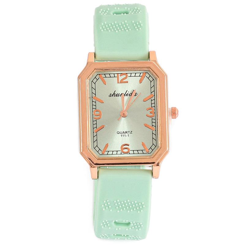 Exquisite Fashion Ladies Watch Rectangle Casual Silicone Strap Quartz Watch Schoolgirl Watch