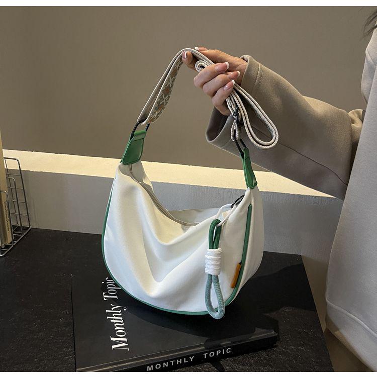 

Женская модная повседневная сумка-пельмень 2025 - Универсальная высококлассная сумка через плечо Bag with Hook Strap