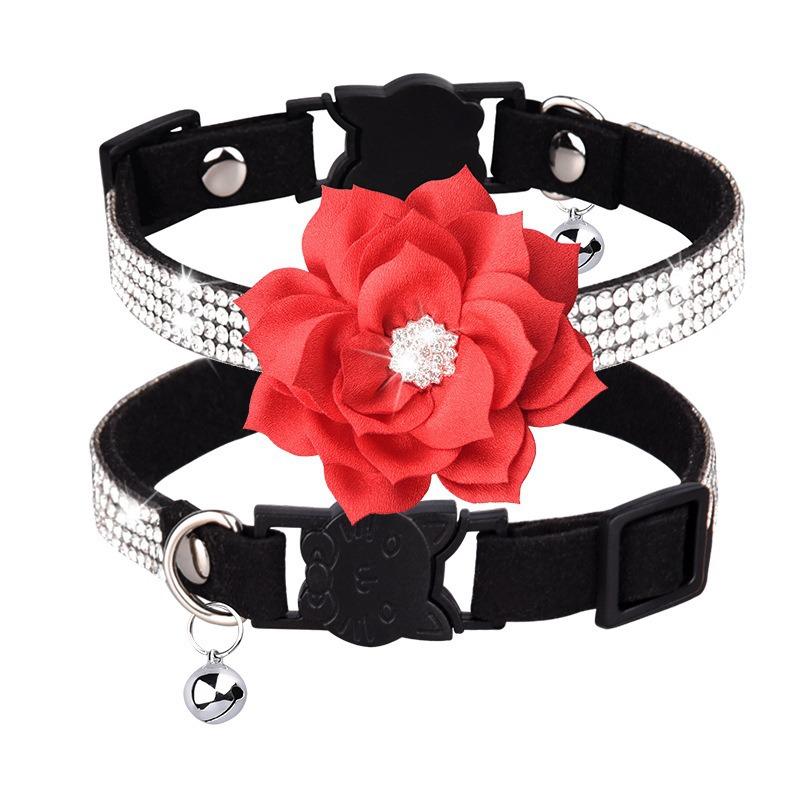 Pet Collar Shiny Rhinestone Color Anti-bridle Suede Soft and Comfortable Bell Style Cat Leash Collar