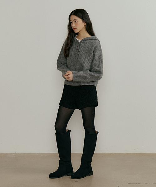 Lingseoul Alpaca Half Pants-Black