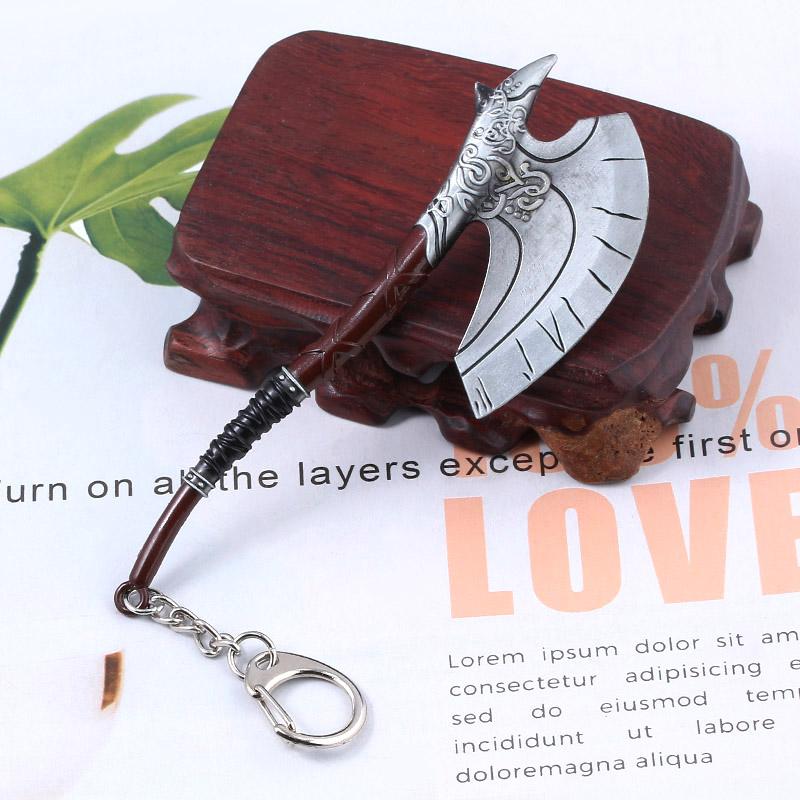 God of War Kratos Axe Game Keychain Metal Weapon Model Pendant Key Chain Car Motorcycle Jewelry Accessories Gift