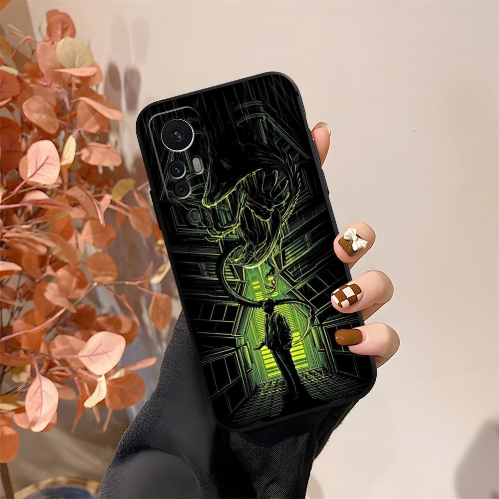 Movie Alien Xenomorph Phone Case Fundas For Xiaomi 15 14 12 Lite Pro 13 11t POCO X5 M6 M5 X6 X3 F5 F6 Pro Cover