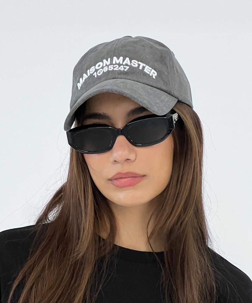 MAISON MASTER Pigment Curve Logo Ball Cap