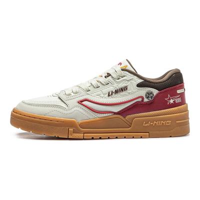 Li Ning 001 Btc Premium Cómodos Versátiles Amortiguadores Antideslizantes Resistentes al Desgaste Zapatillas Casuales de Caña Baja Hombre Zapatilla Blanco Rojo AGCT495-1