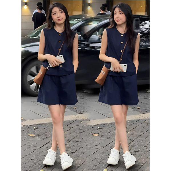 

Women s Sleeveless Chic Vest Suit: 2026 Summer Edition - Fashionable, Slimming, Age-Defying Two-Piece Set Default Size