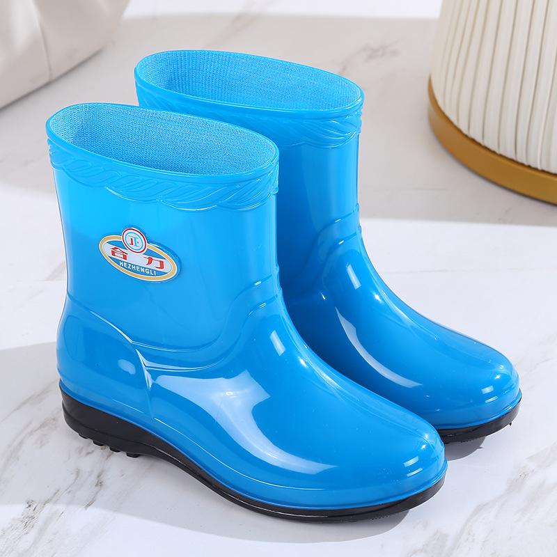 

Rain shoes women s short tube fashion warm non-slip rain boots adult kitchen rubber shoes overshoes lightweight casual water shoes women s winter 41
