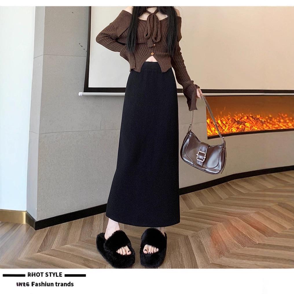 Women's Fleece-Lined Knit A-Line Midi Skirt, 2025 Autumn/Winter Style, Thickened Design, Hip-Hugging.