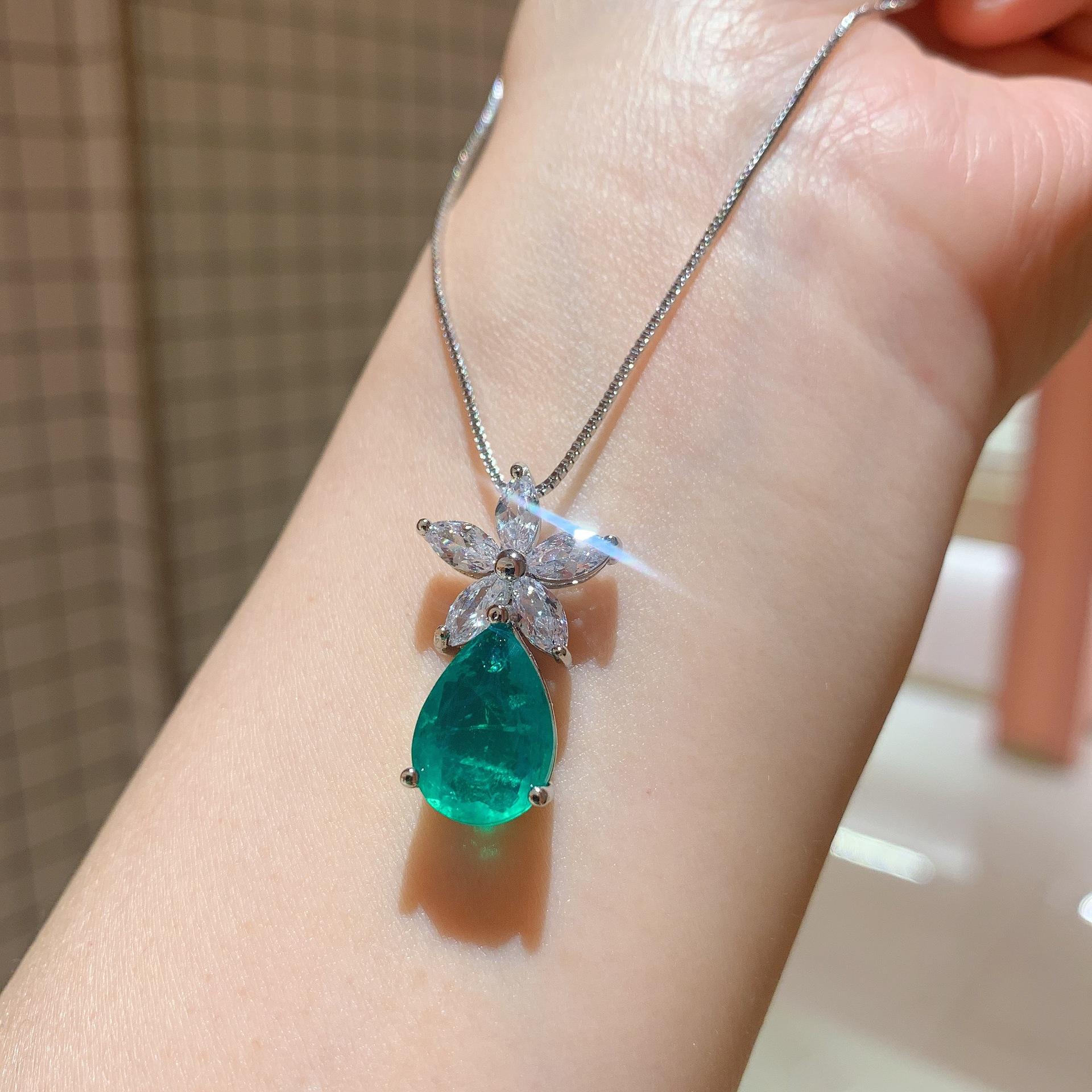 

Комплект украшений Рубиновый кулон Серьги с рубинами цвета голубиной крови Ожерелье Параиба Изумрудные серьги