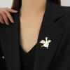 Brooch Pin, 3D Goose Design Lapel Pin with Mother-of-Pearl Inlay, Wear-Resistant Thick Coating Strong Buckle Pin for Coats Sweaters Gift