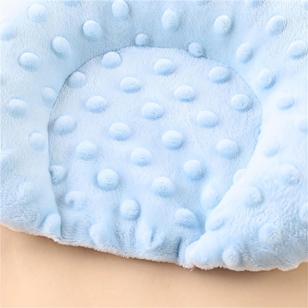 Warm Polyester Fleece U-Shaped Sleep Pad - Cozy Cartoon Design for Small body, Elliptical Shape, Solid Pattern