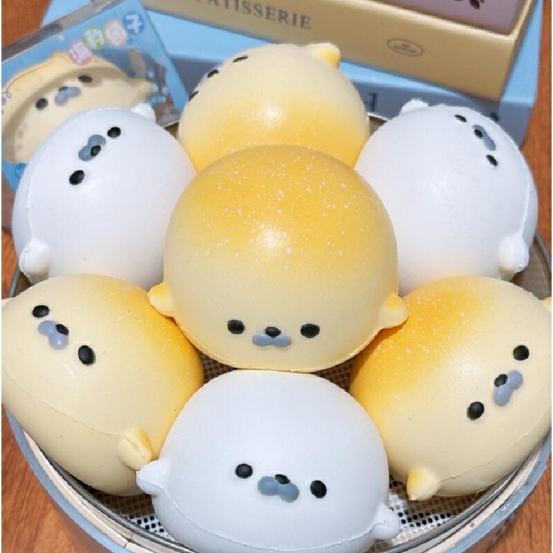 Hot In-Stock Hachimi New Blue Little Seal Squishy Slow Rebound Soft Touch Office Stress Relief Desktop Play Toys Small Gift
