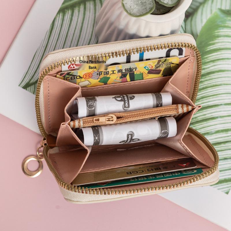 2024 Fashion Cartoon Mini Wallet: Short Zipper, Coin Purse, Student Card Holder