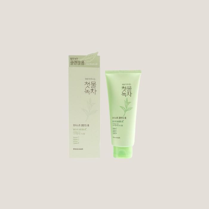 First Green Tea Moist Cleansing Foam 180ml x 3 (43605524)