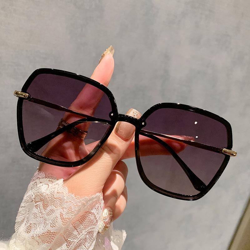 

Солнцезащитные очки с большой квадратной оправой и круглым лицом для женщин, для чувствительного лица, маленького лица, защита от ультрафиолета, защита от солнца, поляризованные солнцезащитные очки 8175