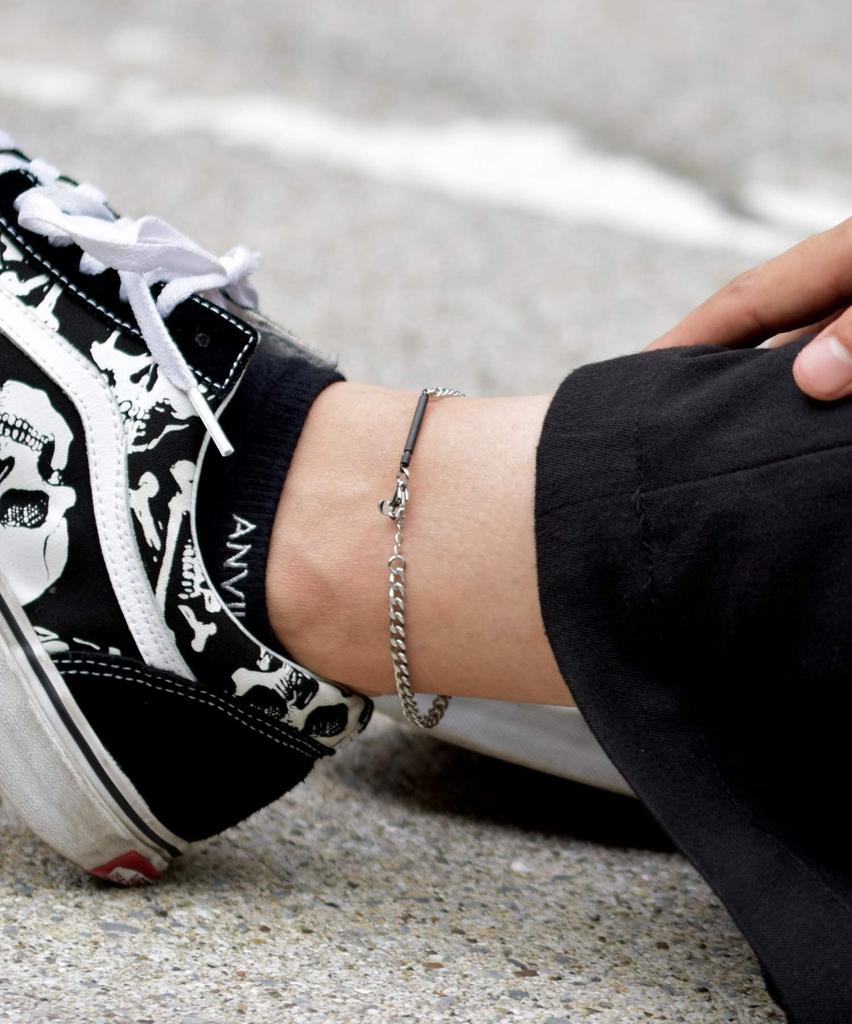 LION HEART Anklet LH-1 Slendery Chain Anklet, Surgical Stainless Steel (Hypoallergenic), Men's (Includes Pouch), Black, Direct from Manufacturer