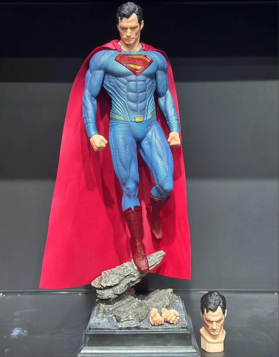 

Justice League Superman Figure Ornament DC Super Heroes Clark Henry Double Head Glowing Model Statue Collectible