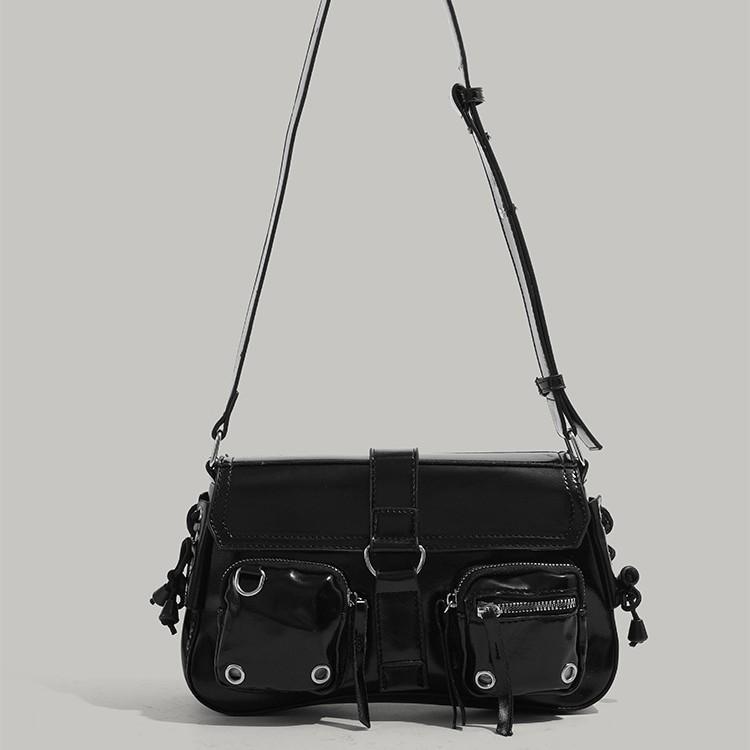 2025 New Motorcycle Style Sweet Cool Millennium Hot Girl Single Shoulder Underarm Bag High-end Versatile Niche Crossbody Bag