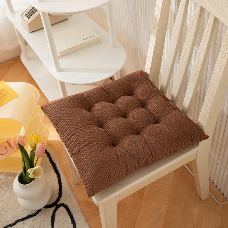 

Plush Corn Kernel Cushion: Winter-Warm Student and Office Chair Seat Pad 35x24 cm (Student Model) кавовий