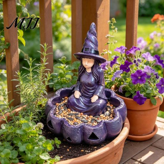Wild Bird Food Station Meditating Witch Garden Feeder, Halloween Resin Sitting Statue Holiday Gifts for Gardeners Outdoor Wall Mounted Feeder