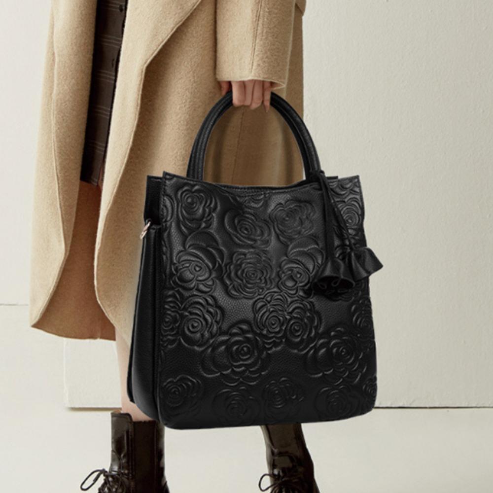 

Ladies Fashion Camellia Flower Handbag Large Capacity Retro Business Shoulder Bag