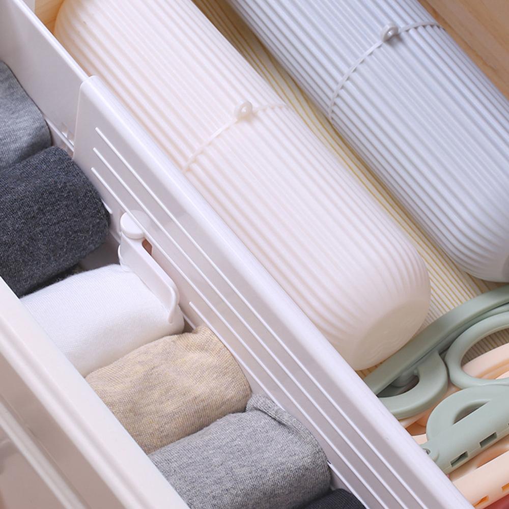 Drawer telescopic partition board, adjustable and thickened multifunctional household cabinet wardrobe partition board holder