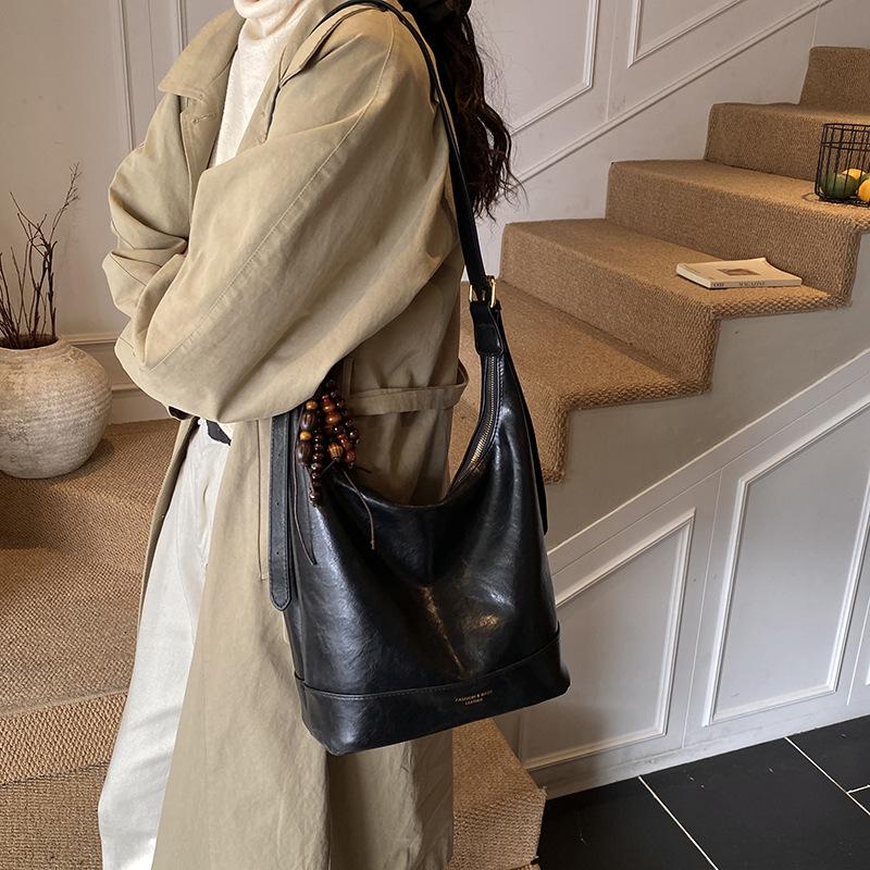 Large-capacity Tote Bag, Fashionable Bucket Bag, Underarm Bag, Single-shoulder Bag, High-end Crossbody Bag