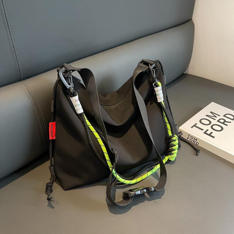 Large Capacity Nylon Tote Bag Women s Street Fashion 2024 New Summer Shoulder Crossbody Bag Black