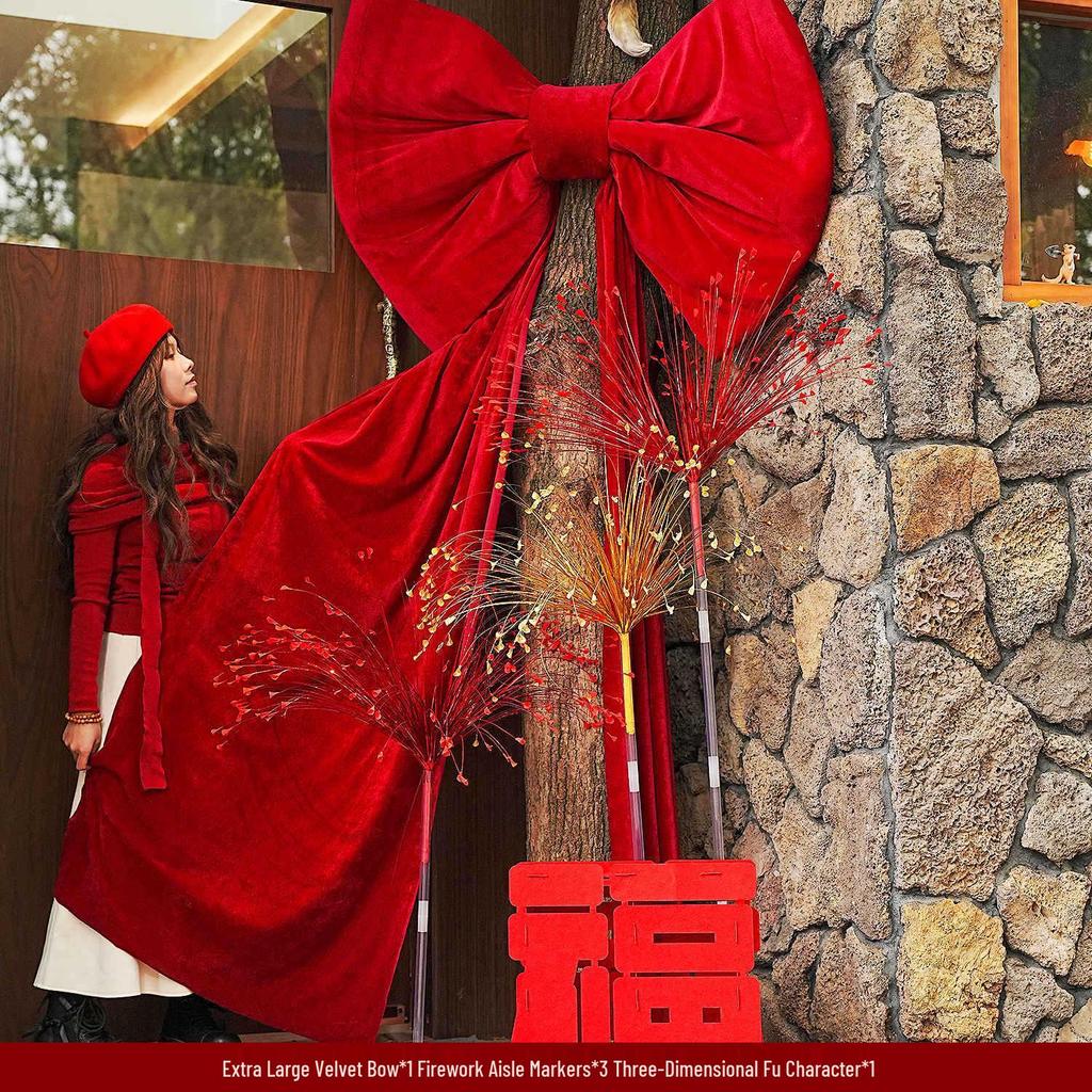 Red Velvet Bowknot: Large New Year & Christmas Decoration for Mall & Photo Background