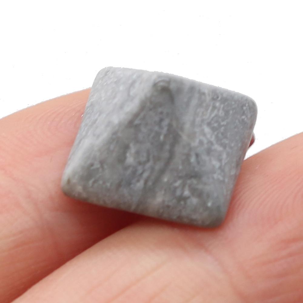 10Pcs Mini Healing Crystal Pyramid Decorative Ornament,Natural Stone with Four Sides Tapered,Reiki Crystal Point Home Decor Jewelry 14x14mm