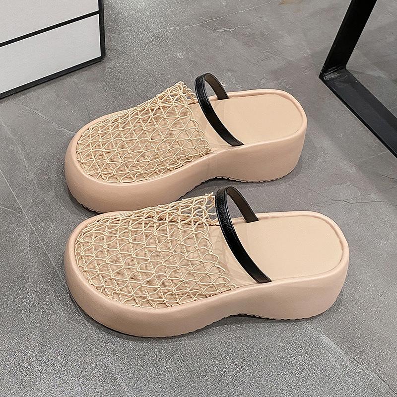 Newly-released Niche Flip-flops with Openwork Design and Thick Sole - Women's Shoes