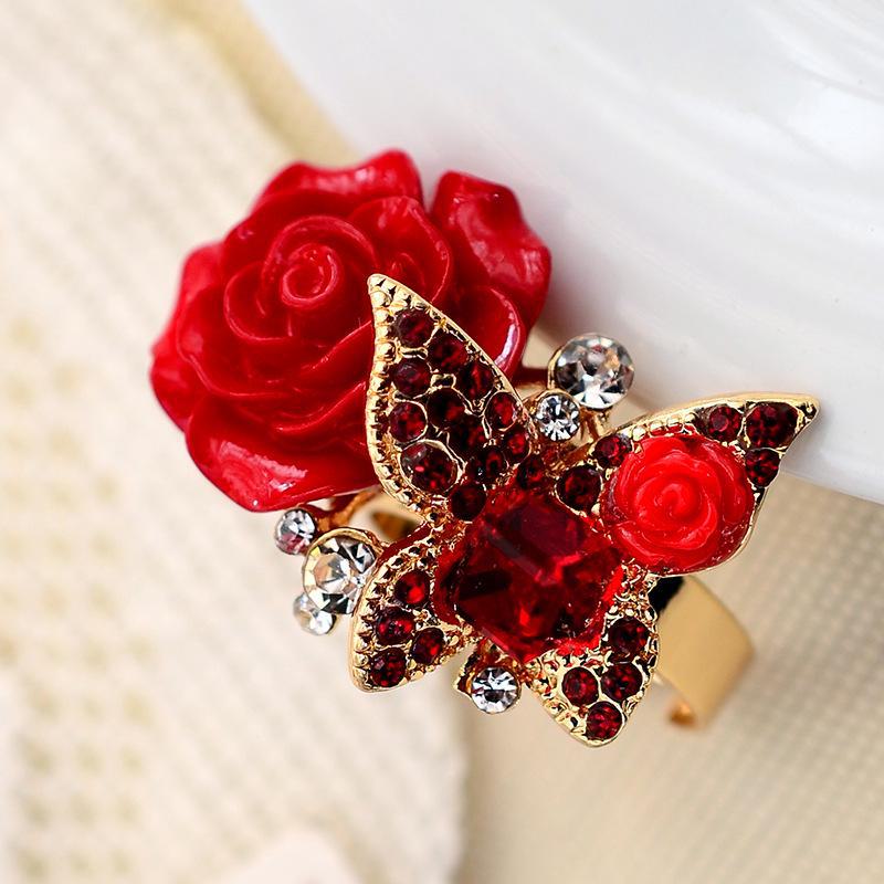 European & American Retro Butterfly Ring: Crystal Rose Flower Open Ring, Bohemian Style for Women
