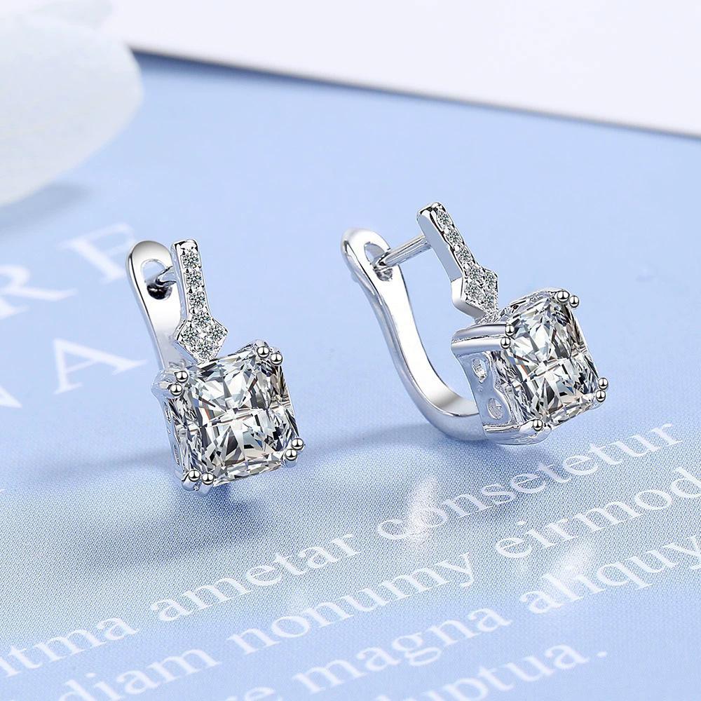 Luxury Square Zircon Huggie Earrings For Women Geometric Fashion Minimalist Studs Elegant Jewelry Gift