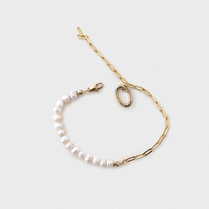 Odds&ends Pearl Line Bracelet (gold)