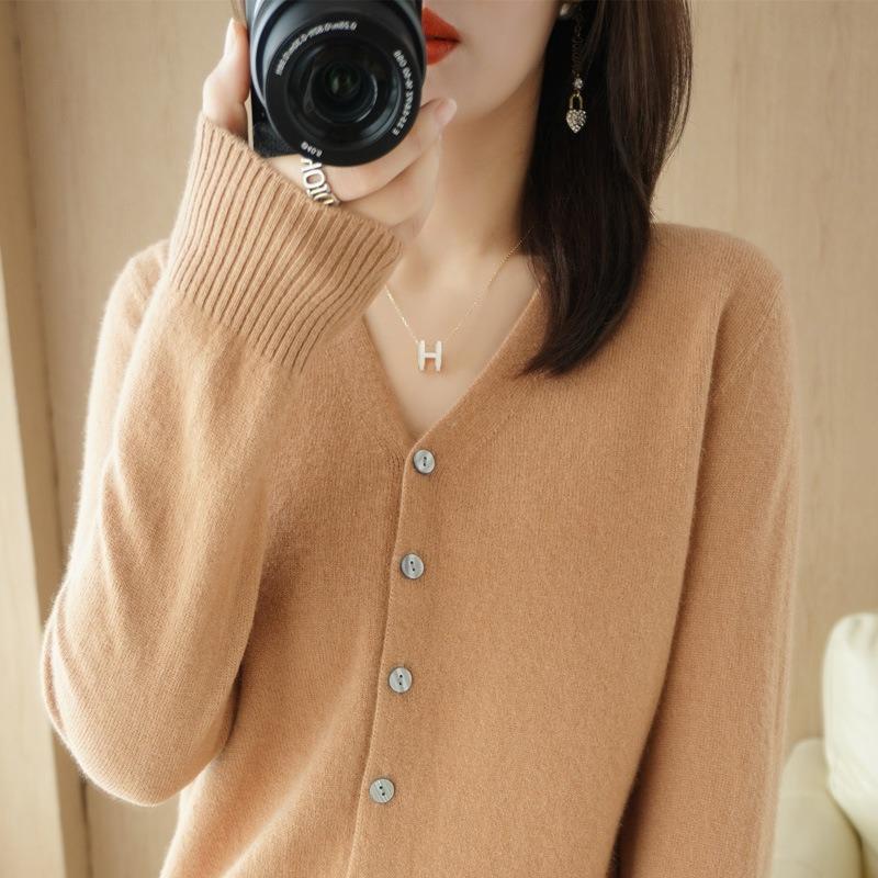 Autumn Winter Fashion Cardigan Women Sweater Knitted V-neck Long Sleeved Bottoming Shirt Solid Color Casual Simple Basic Tops Coats