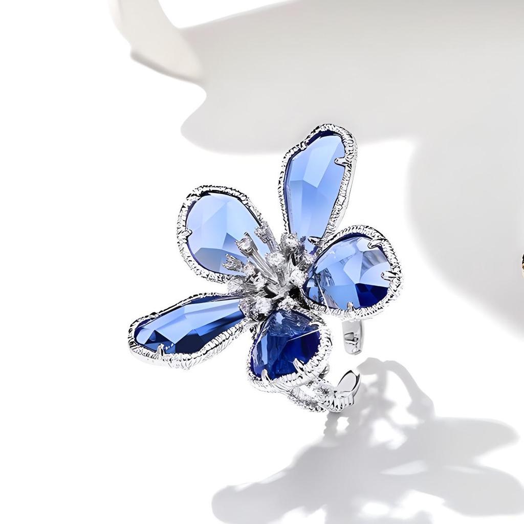 European American Style Crystal Flower Open Ring - Trendy Statement Piece for Women