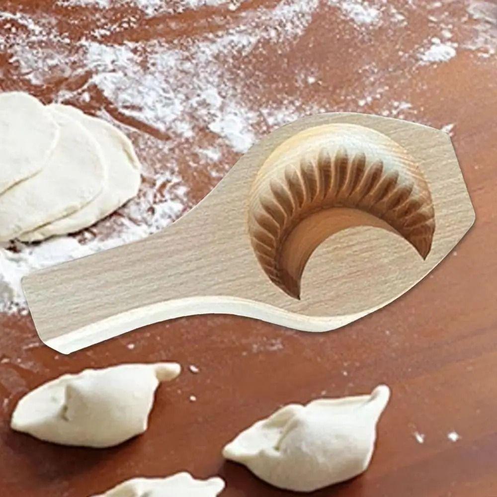 Non-stick Wooden Dumpling Mold Handmade Wooden Baozi Presses kitchen accessories